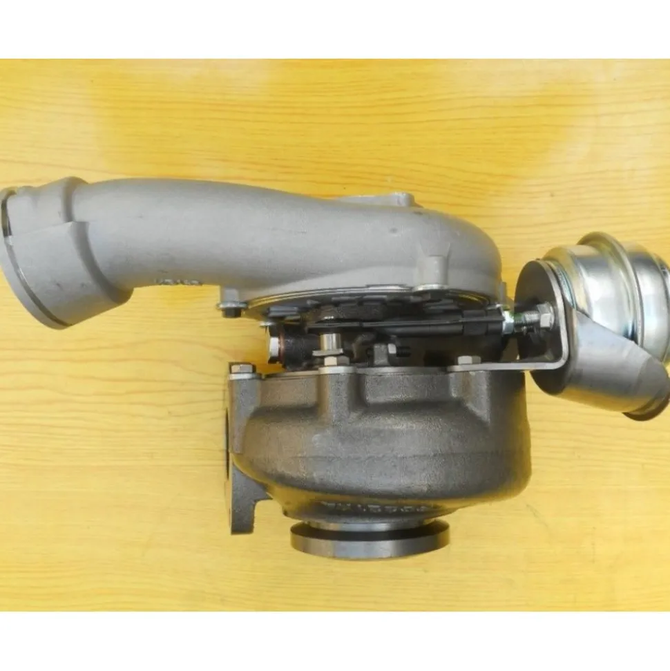 Turbolader GTA2052V Volkswagen T5 Transporter 2.5 TDI 174HP AXE Turbocharger