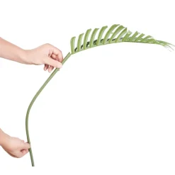 VEVOR Artificial Gold Cane Palm Tree, 6.5 FT Tall Faux Plant, PE Material & Anti-Tip Tilt Protection Low-Maintenance Plant, Lifelike Green Fake Tree for Home Office Warehouse Decor Indoor Outdoor