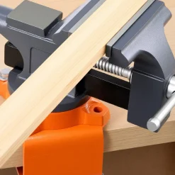 VEVOR Bench Vise, 4.5 Inch, Portable Workbench Vice with 270° Swivel Base, Quick Release Rotating Bench Clamp, Cast Iron Construction, for Woodworking, Metalworking, Drilling, Sawing, Cutting Conduit