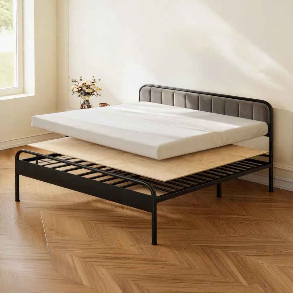 VEVOR Bunkie Board, Cal King 69.7 x 81.9 in, Foldable Bed Board Under Mattress with Nylon Webbing, Plywood, Rounded Edges, Anti-Sag Design for Metal Frames, Sleeper Sofas, Platform and Bunk Beds