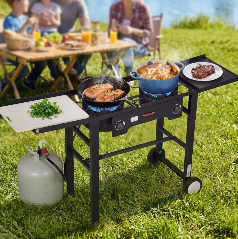 VEVOR 2 Burner Outdoor Propane Gas Stove, 150,000 BTU Propane LPG Gas Camping Stove, Foldable Heavy-duty Carbon Steel Outdoor Cooker, with Wheels & Shield & 20 PSI Regulator, for BBQ Camp Home Patio