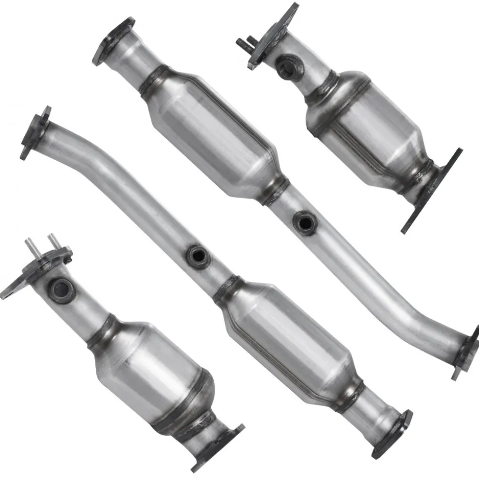 VEVOR Catalytic Converter, Compatible with Nissan Frontier NV1500 NV2500 NV3500 Pathfinder Xterra/Suzuki Equator, 4.0L V6, Front, Left, Rear, Right, Replacement OE 16399, for Exhaust Gas Purification