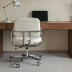 VEVOR Chair Mat, 60 x 46-inch Office Chair Mat for Low Pile Carpeted Floors, Clear Floor Protector Rug with Studded, Non-Slip & Easy to Clean, Smooth Glide Under Desk Rug for Home Office (Rectangular)