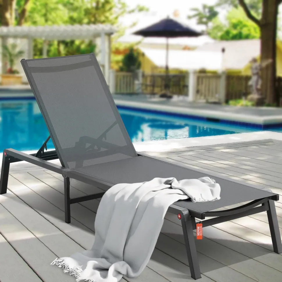 VEVOR Chaise Lounge Chair Outdoor, Aluminum Patio Lounge Chair with Adjustable 5-Position, Folding Pool Lounge Chair Recliner and Full Flat Tanning Chair for Patio, Beach, Pool, Dark Grey