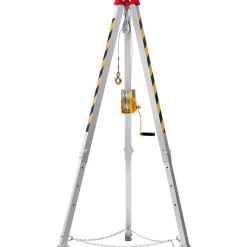 VEVOR Confined Space Tripod Kit, Heavy Duty Rescue Tripod Lifting Hoist 1800 lbs Winch, 4.1 ft Adjustable Legs, 65 ft Cable Portable Kit, 32.8 ft Fall Protection, 4.40-7.05 ft Working Height