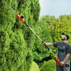 VEVOR Cordless Pole Hedge Trimmer, 20V Electric Bush Trimmer Kit with 18 Inch Double-Edged Steel Blade, 74-94 Inches Telescoping Design for High Branches (2.0Ah Battery and Fast Charger Included)