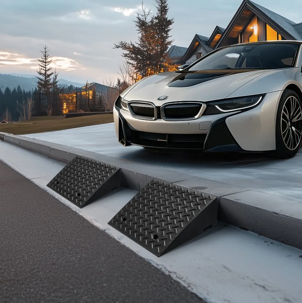 VEVOR Driveway Curb Ramp, 7000 lbs Load Capacity, 7 Inches Rise Height Heavy Duty Curbside Bridge Ramp with Drainage Tank for Wheelchairs, Strollers, Motorcycles, Cars, Lawn Mowers & Trailers, 2 Pack