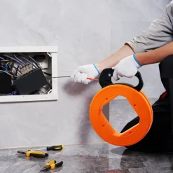 VEVOR Fish Tape, 100-foot, 1/4-inch, PET Wire Puller with Optimized Housing and Handle, Easy-to-Use Cable Puller Tool, Flexible Wire Fishing Tools for Walls and Electrical Conduit, Non-Conductive