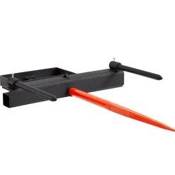 VEVOR 39" Hay Spear, Bale Spears 1600lbs Loading Capacity, Skid Steer Loader Tractor Bucket Attachment with 2pcs 17.5" Stabilizer Spears and 60" Chain, Quick Attach Spike Forks