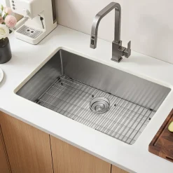 VEVOR 32-inch Kitchen Undermount Single Bowl Sinks, Stainless Steel Drop-In Farmhouse Basin with Accessories, Household Dishwasher Sinks for RV, Prep Kitchen, Laundry Room, Bar