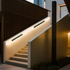 VEVOR Outdoor Wall Light, 23.6 Inch, Long Strip Modern Exterior Wall Sconce Light Fixtures, 3000K Warm White, IP65 Waterproof, Anti-Rust Outside Patio Wall Mount Lighting, for House, Porch, Garage