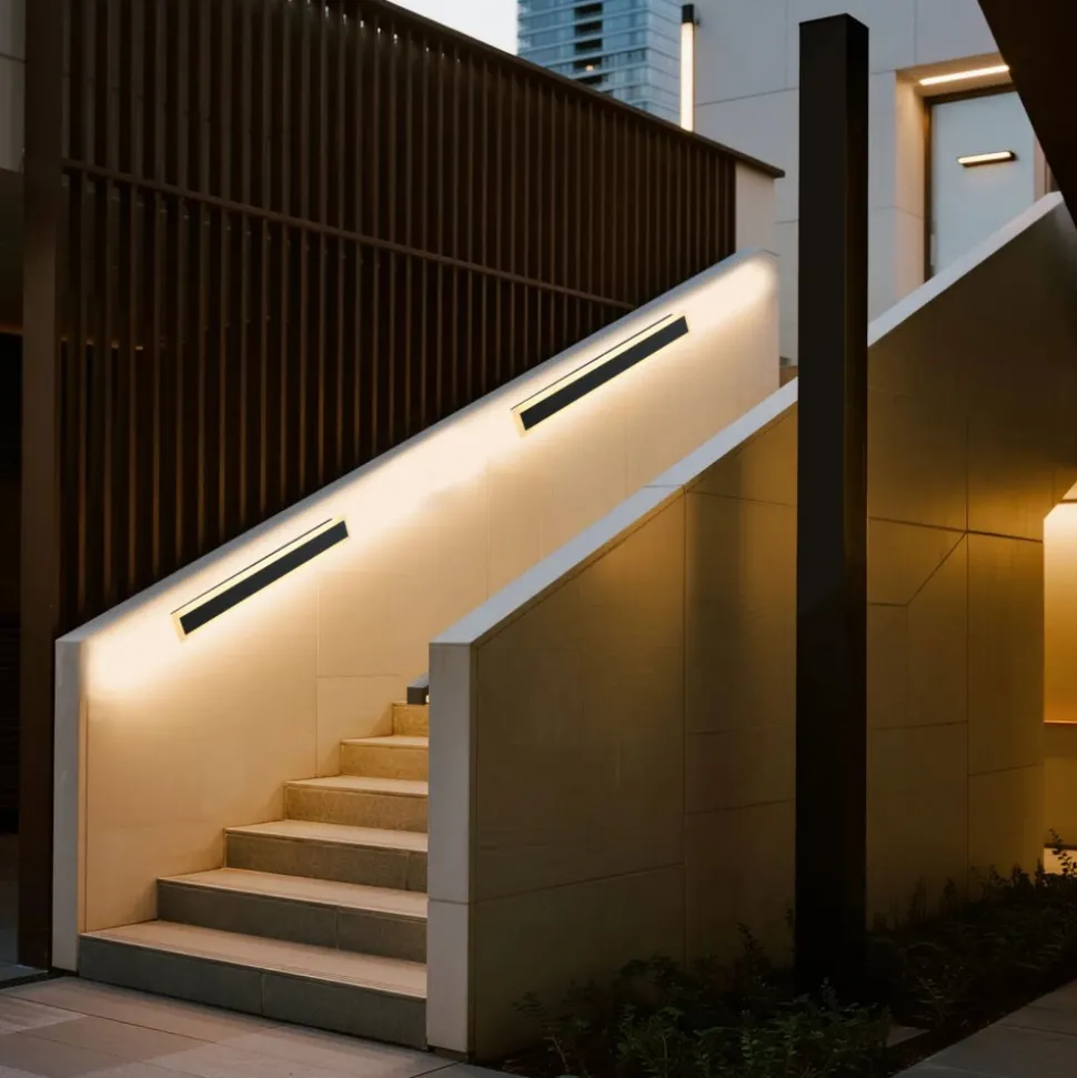 VEVOR Outdoor Wall Light, 23.6 Inch, Long Strip Modern Exterior Wall Sconce Light Fixtures, 3000K Warm White, IP65 Waterproof, Anti-Rust Outside Patio Wall Mount Lighting, for House, Porch, Garage