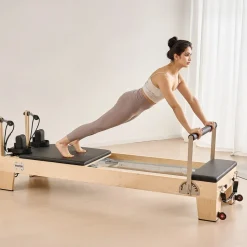 VEVOR Pilates Reformer Machine, Wooden Pilates Workout Equipment for Home Gym Studio Use, Pilates Bed with Dual Resistance- Spring & Cord, Reformer Set with Sitting Box, Up to 400 LBS