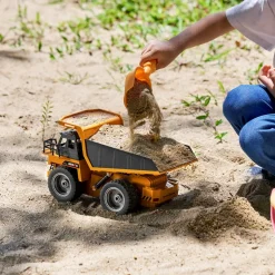 VEVOR RC Dump Truck Toy, 9-Channel 1:18 Scale, Remote Control Dump Truck RC Construction Vehicle Truck Toy with Metal Bed & Light, 2 Rechargeable Batteries for Toddlers Kids Boys and Girls Age 8+