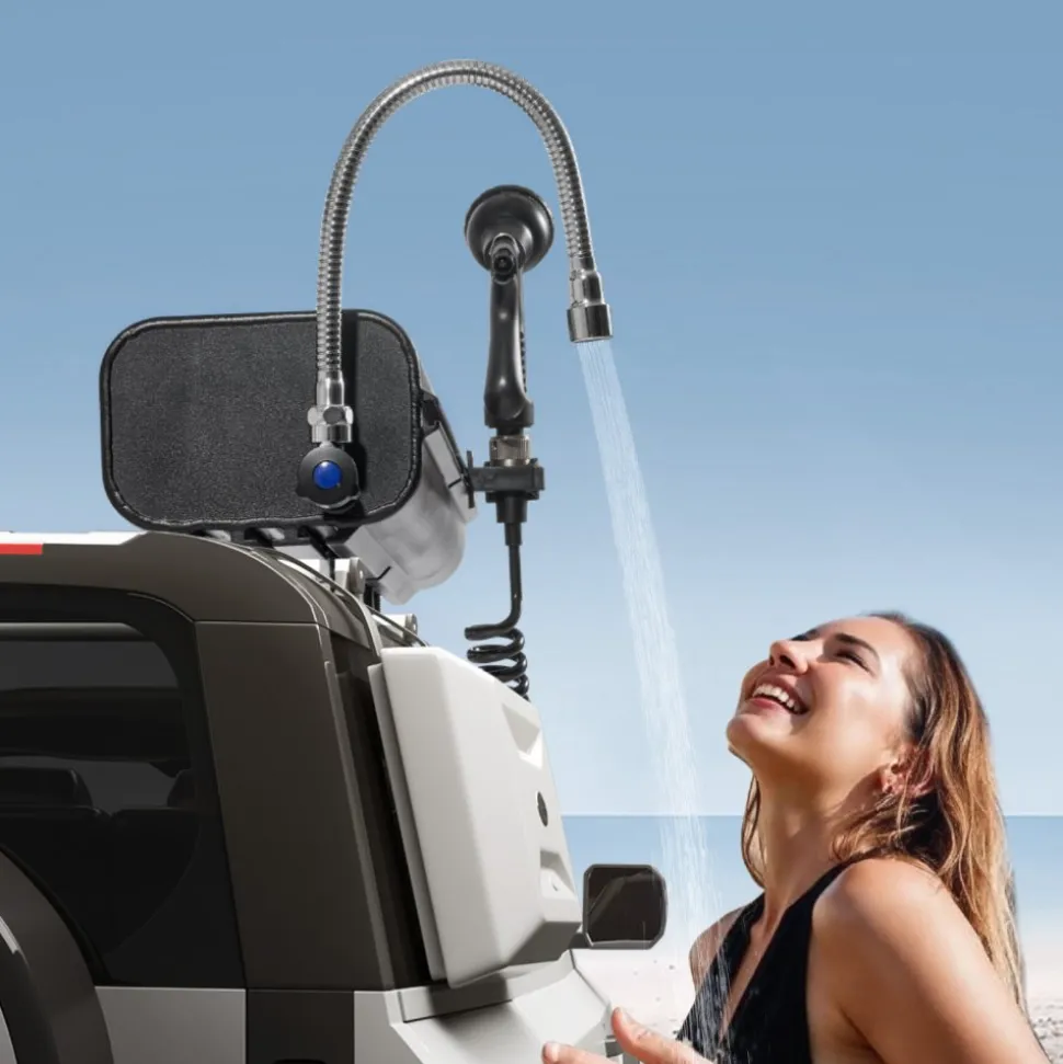 VEVOR Roof Rack Water Tank, 4.5 Gal, Multi-Dispensing Outdoor Tank with 2 Splash-Guard Panels & T-slot, High-Capacity Aluminum Tank with Pressurization Port, Fit for Trunks, Roll Bars, Crossbars