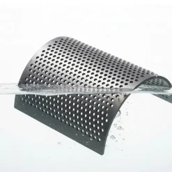 VEVOR Screen Mesh for Plastic Shredder, High-Quality Steel Durable Mesh, 0.236 in/6 mm High-Precision Aperture Screen, Compatible with Model 250 Plastic Grinder, Suitable for Micro Particle Recycling