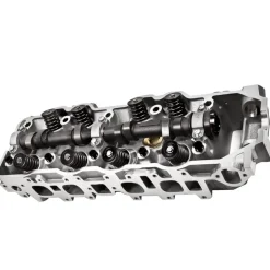 VEVOR Set of Complete Engine Cylinder Head for Toyota1985-1995 4Runner, 1995 Celica, 1985-1995 Helix Pickup 2.4 SOHC 22R 22RE 22REC