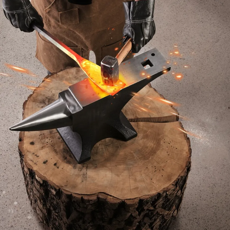 VEVOR Single Horn Anvil, 110lbs Cast Steel Anvil, High Hardness Rugged Round Horn Anvil for Blacksmiths, with Large Countertop and Stable Base, Metal Working Tool for Metal Bending, Shaping, Twisting