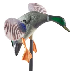 VEVOR Spinning Wing Motion Duck Decoys, Outdoor Teal Decoys for Hunting, Floating Duck for Pool, Pond, and Lake, Realistic Plastic Duck Hunting Decoy, Garden Yard Decoration, Easy to Carry, 1-Pack