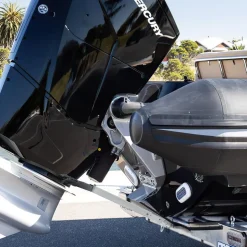 VEVOR Transom Saver, 24-36 in, Adjustable Boat Transom Saver with Heavy-Duty Head, Corrosion-Resistant Easy-to-Install Transom Savers for Less Than 100 HP Outboard Motor , Fit for Roller & Trailer