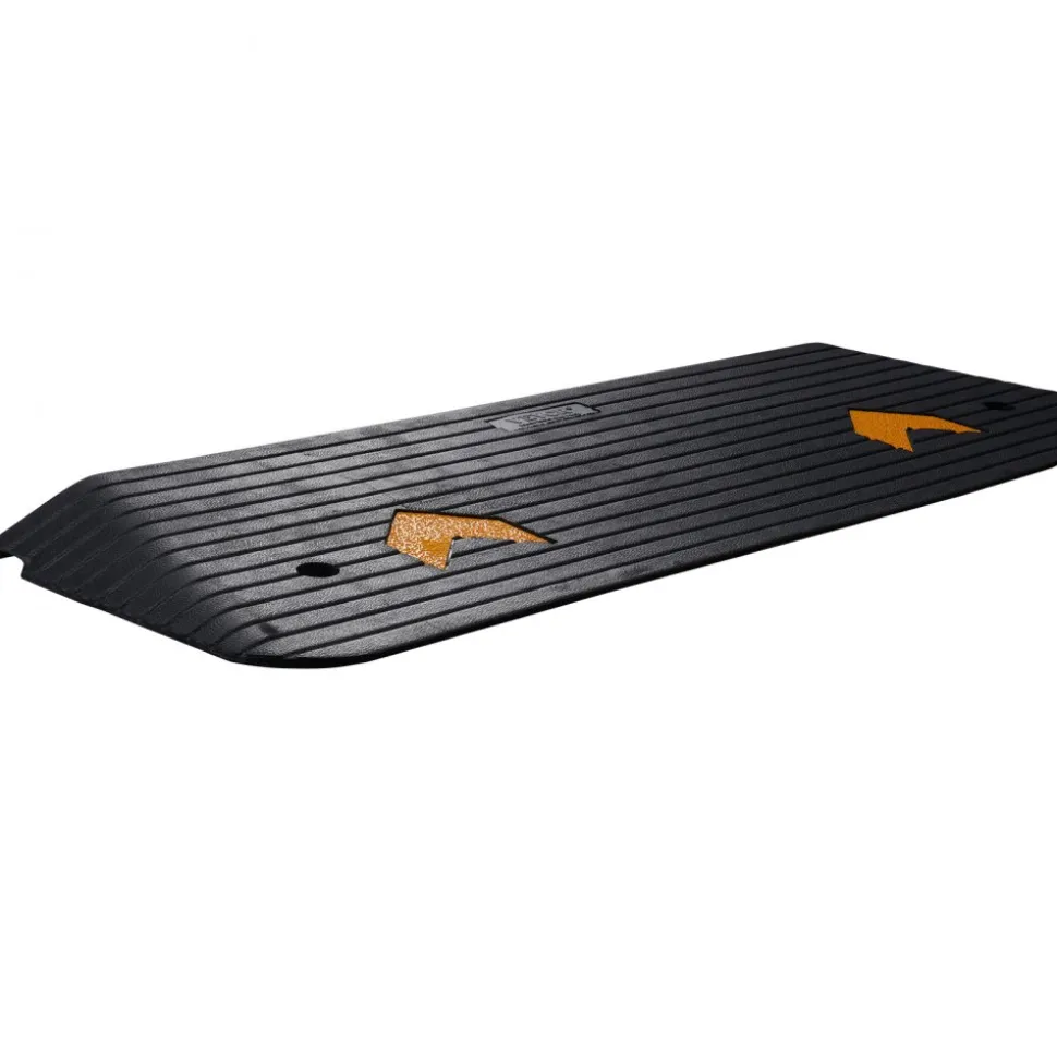 VEVOR Upgraded Rubber Threshold Ramp, 1.5" Rise Wheelchair Ramp Doorway, Natural Curb Ramp Rated 33069 lbs Load Capacity, Non-Slip Textured Surface Rubber Curb Ramp for Wheelchair and Scooter
