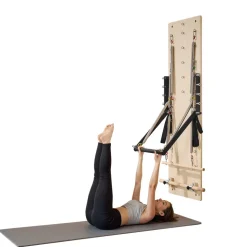 VEVOR Wall Mounted Pilates Reformer Machine, Maple Wood Pilates Springboard, Exercise Equipment with Resistance Springs, Yoga Fitness Trainer, Suitable for Flexibility Balance, Home Gym Studio Workout