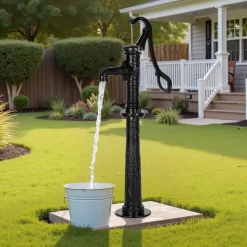 VEVOR Well Hand Pitcher Pump, 20 ft Max Lift, Antique Cast Iron Manual Hand Water Pump with Heightening Base, NPT 1-1/4 in Connection, Easy Installation, for Outdoor Garden, Pond, Yard, Farm, Black