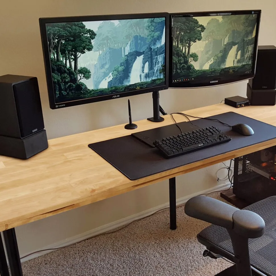 VEVOR Wood Table Top, Holds up to 330 lb, 29.5" x 23.6" x 1.5" Rectangular Countertop for Height Adjustable Electric Standing Desk Frame, Universal Solid One-Piece Maple Desktop for Office & Home Desk